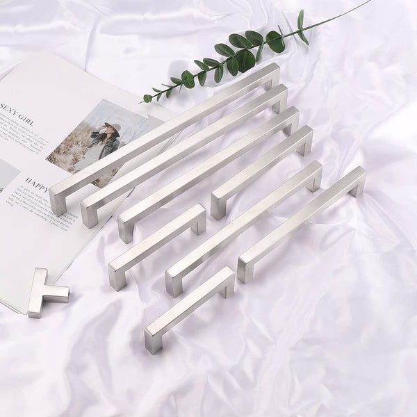 Handgreep Zilver VIERKANT van 5cm tot 49.2cm
