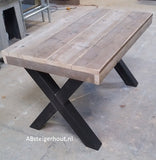 Steigerhout tafel "Chicago" met stalen X-poten